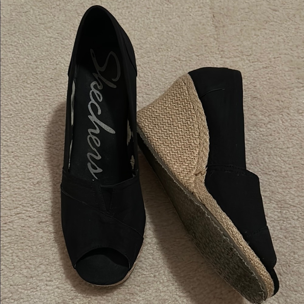 Skechers Women's Black Wedge Shoes